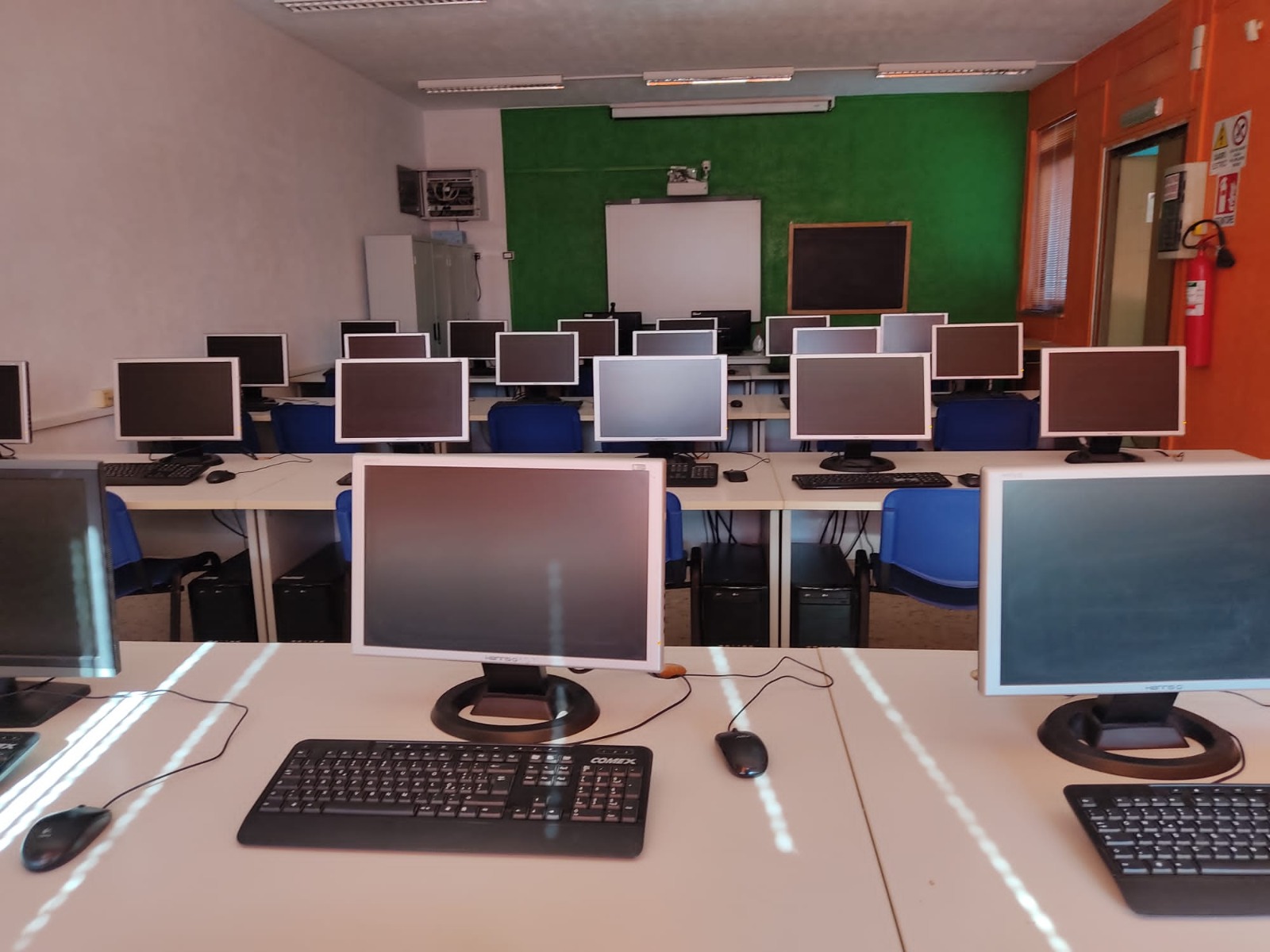A_Laboratorio informatico 